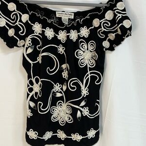 Lauren Michelle embroidered floral stretch off shoulder knit top S